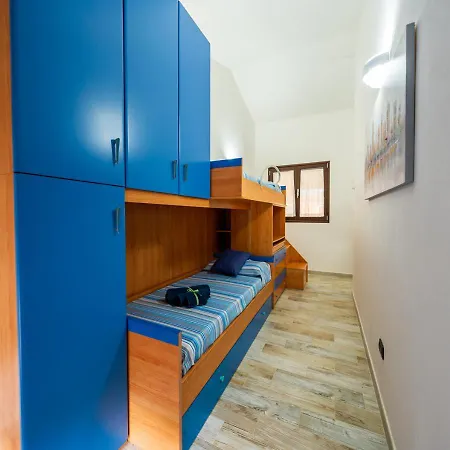 Rosa Apartament Tertenìa
