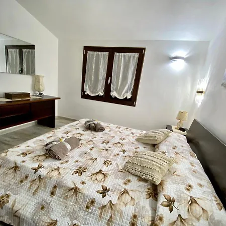 Apartment Rosa *